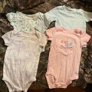 4 items of 6M clothes